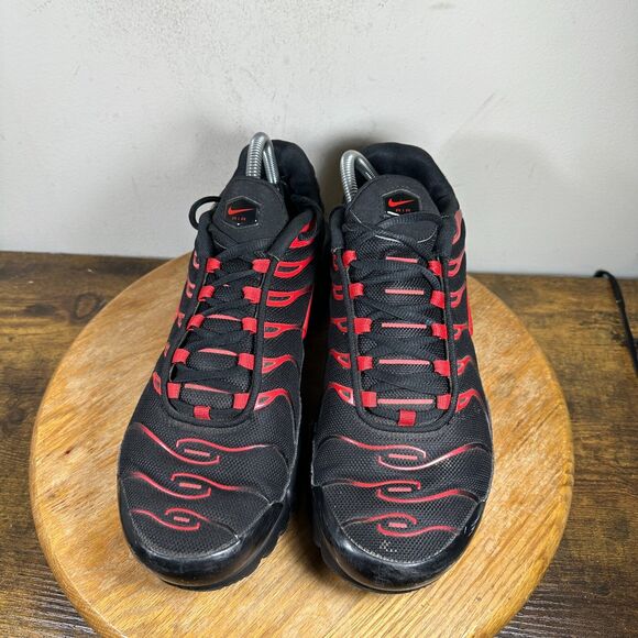 Nike Air Max Plus Bred Black Red Shoes‎ Mens Size 11 CU4864-001 - Picture 2 of 8